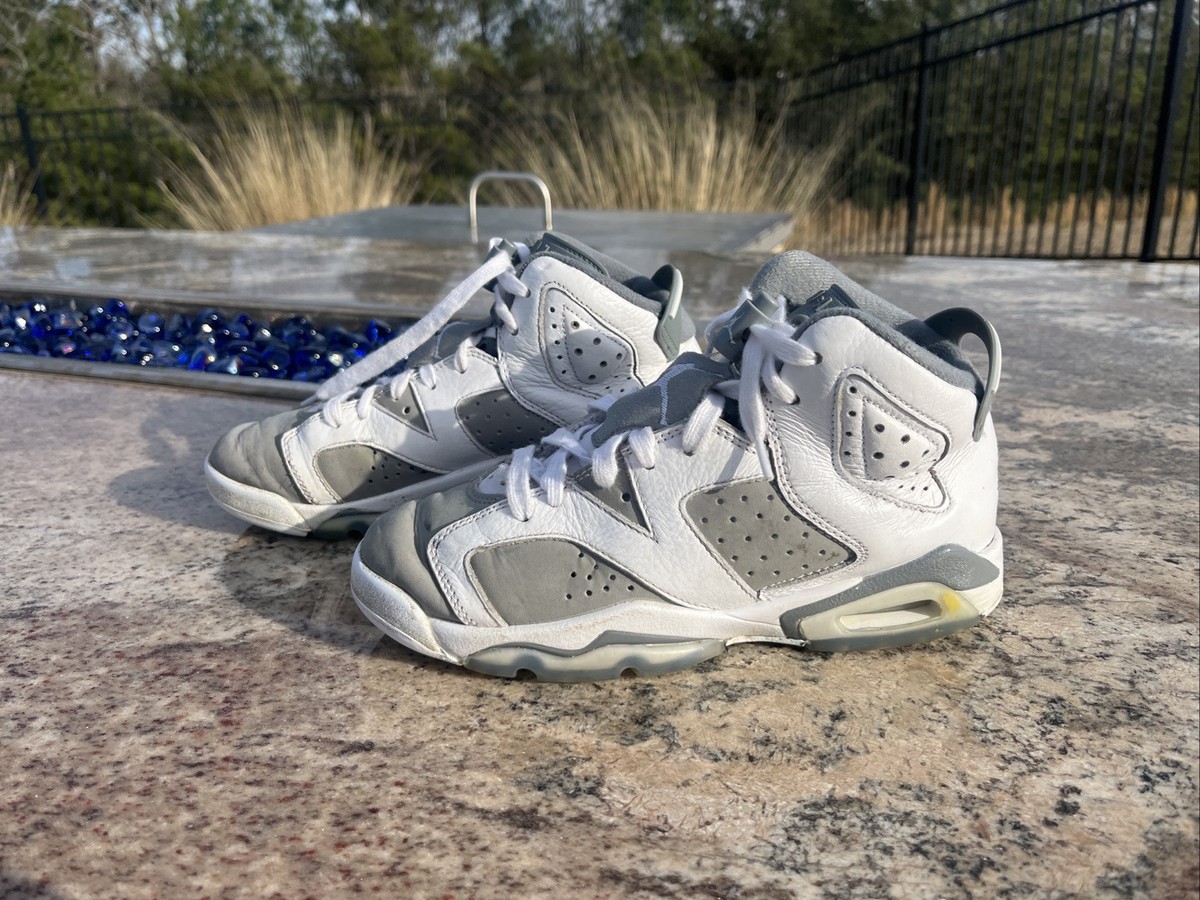 123 Nike Air Jordan Retro Cool Grey GS 4Y White Medium Gray