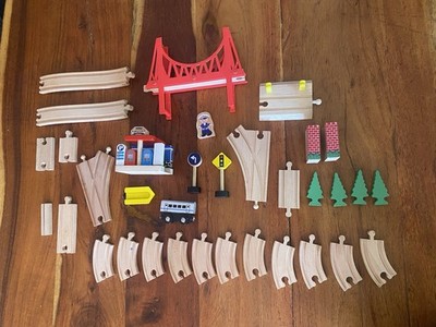 Wooden Train Railway Track,Bridge And Assortment works withThomas & Friends BRIO