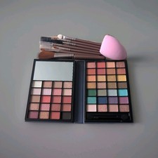 48 Shade Eyeshadow Palette With Brush Set & Makeup Sponge 