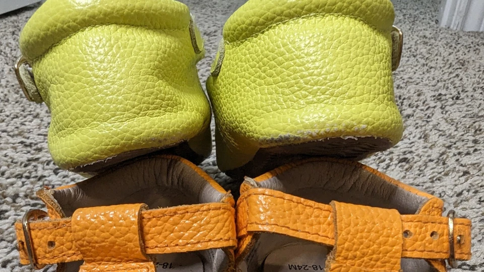 Sapatos Monkey Feet 18-24M - Imagem 3 de 4