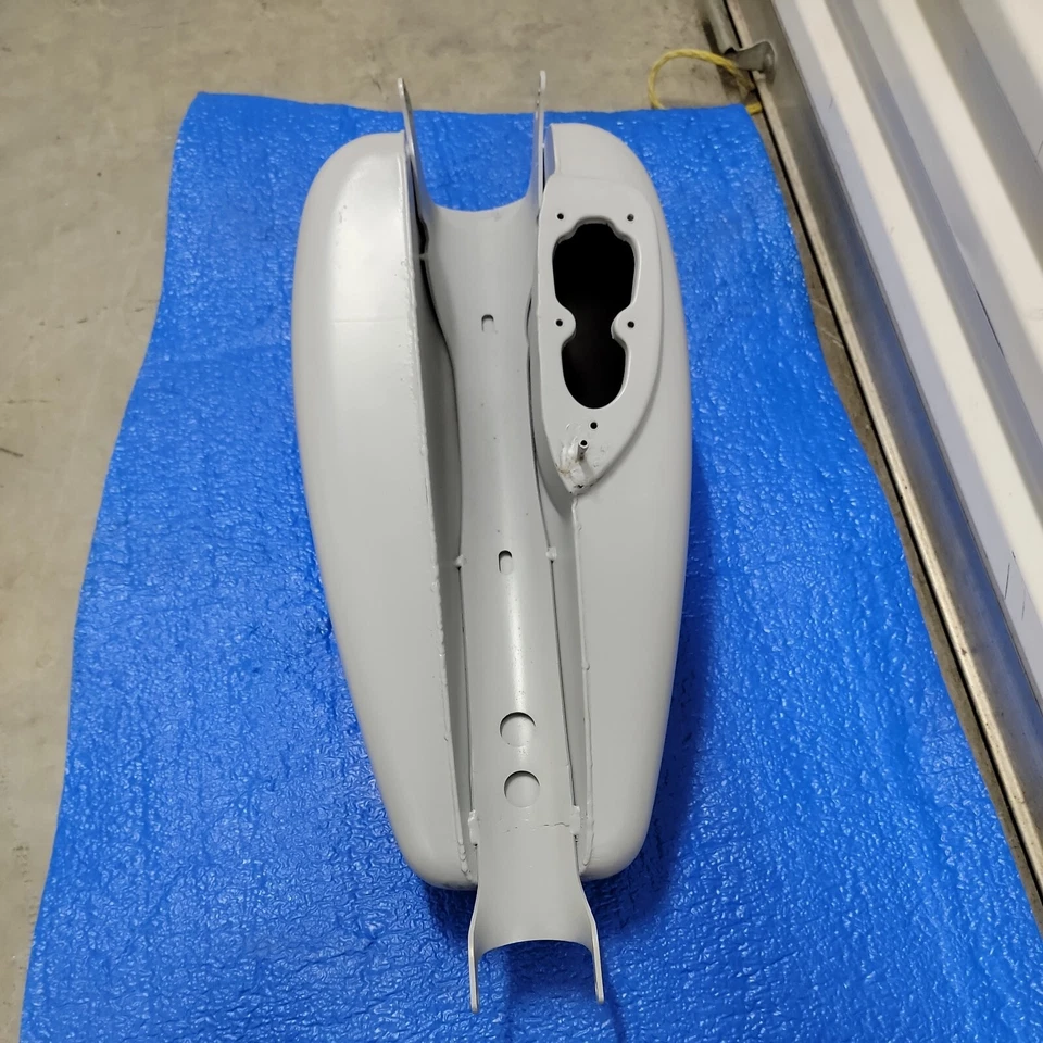 TANQUE DE GASOLINA HARLEY DAVIDSON SPORTSTER EFI 883 1200 RECAMBIO 2007-2023 Foto 3 de 4