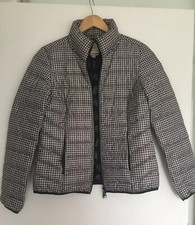 S.Oliver Daunenjacke Steppjacke, schwarz grau kariert, Pepita, Gr. 36, TOP