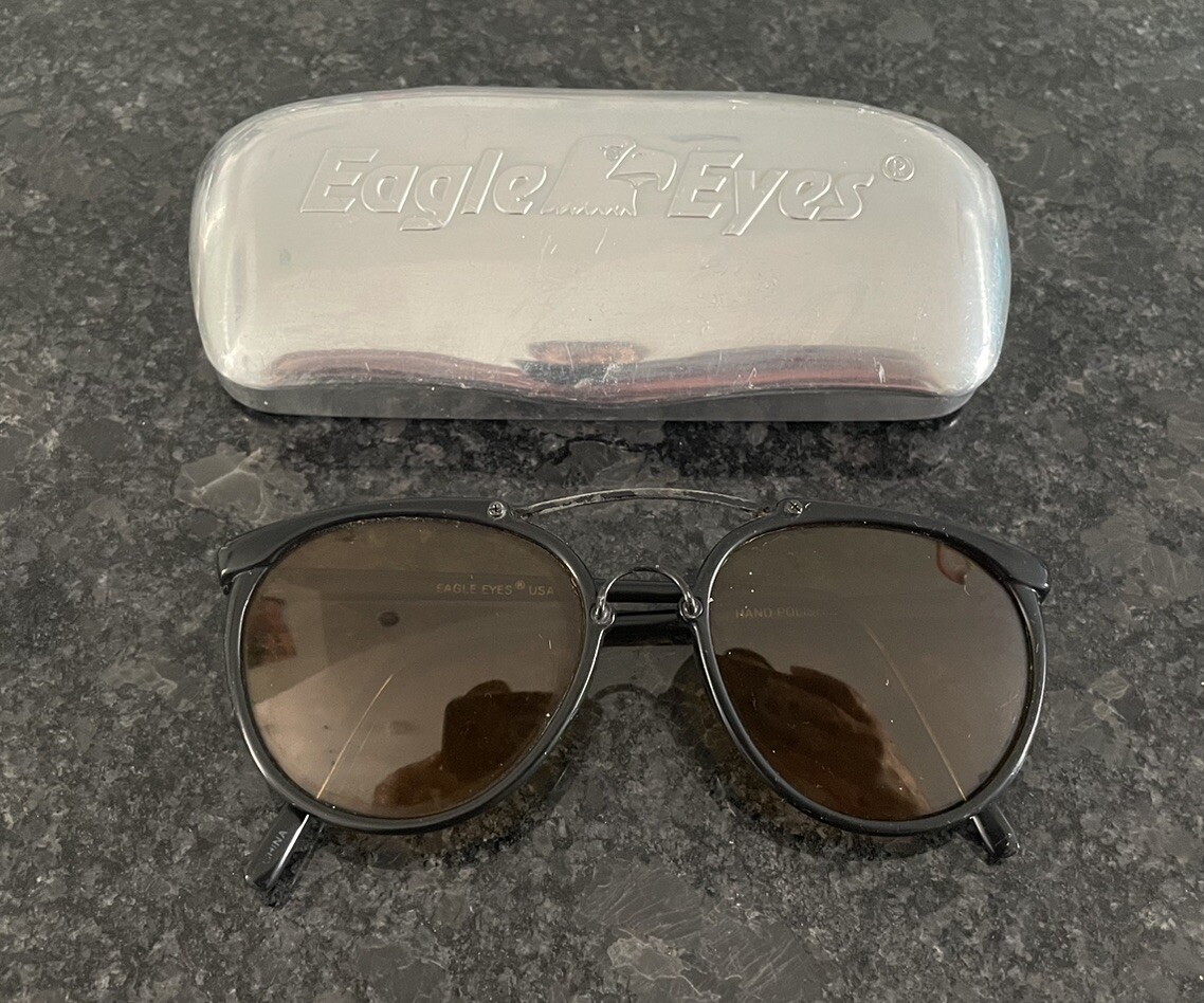 Vintage Eagle Eyes Aviator sunglasses In Original Metallic Logo