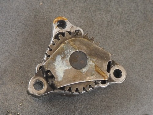 HONDA CB360G 1977 15100-369-000 OIL PUMP 12646 - Imagen 4 de 5