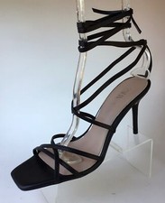 NUOVI ZARA sandali con tacco in pelle e cinturino punta quadrata, neri (taglia 41/US 10)