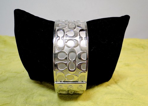 PRE-OWNED Coach Vintage Classic C's Bangle Bracelet Silver RARE - 3 Rows - Picture 3 of 9