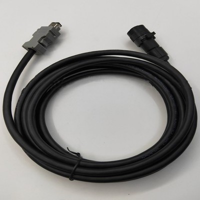 1PC New FOR   R88A-CR1B002NF 2M  Servo Power Cable FAST SHIP  #as