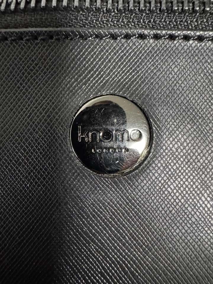 Funda acolchada para portátil Knomo London de cuero azul con cremallera bolsillo tableta acolchada Foto 3 de 4