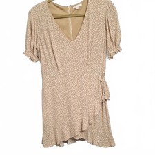 Cute Beige Mini Dress with Puff Sleeves and Ruffle Detail