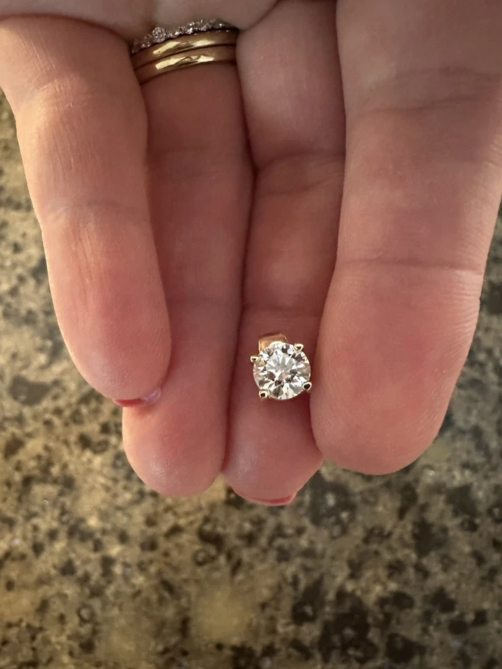 Forever One Moissanite 1CT Pendant - Image 2 of 4