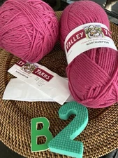 Valley Yarns Northhampton Color Bright Pink Lot 95491