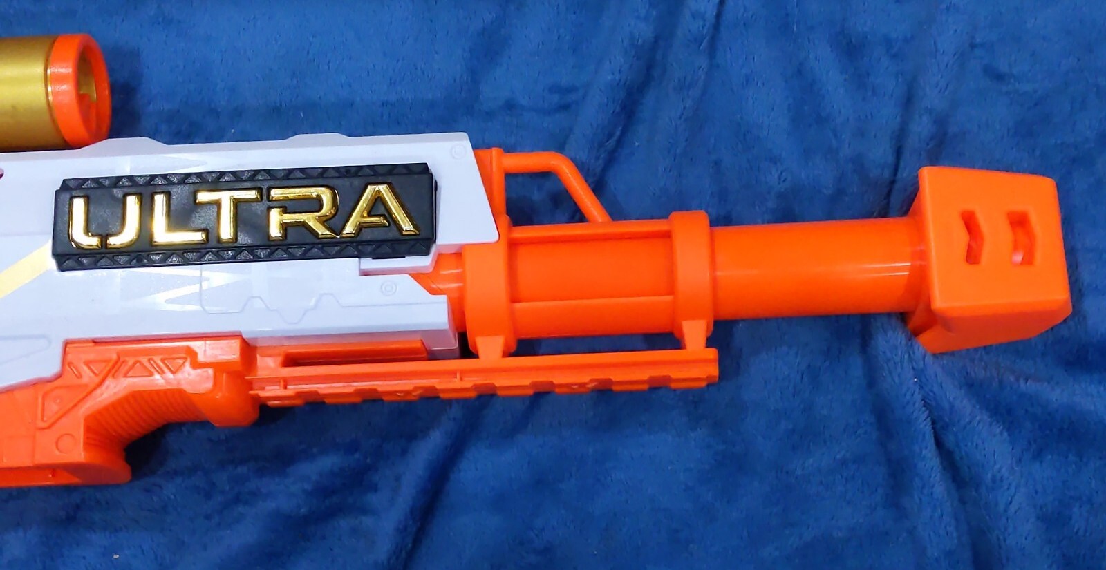 Nerf Ultra Pharaoh Blaster, 10-Dart Clip, Includes 10 Nerf Ultra Darts 