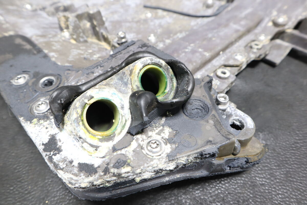 2009 SEA-DOO RXT 255 IS RIDE PLATE HEAT EXCHANGER 271001801 2009 SEA-DOO RXT 255 IS RIDE PLATE HEAT EXCHANGER 271001801