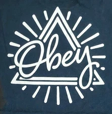 OBEY T-Shirt Sz XL Shining Pyramid Logo Urban Grafitti Tee