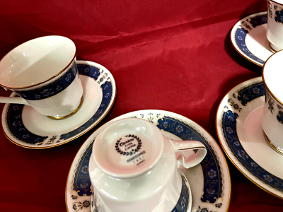 Carico Fine China Renaissance 7951 Set Of 4 Each Footed Cups