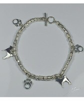 Silbernes Interlace-Armband, Mit AnhäNger Silhouetten Von Durchbrochenen FußAbdr