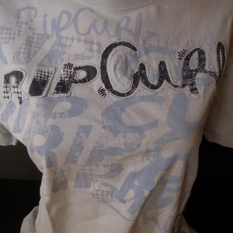 N9375 Camiseta Mangas Cortas Gris Perla Bordado Deporte TALLA S RIP CURL Francia - Imagen 2 de 4