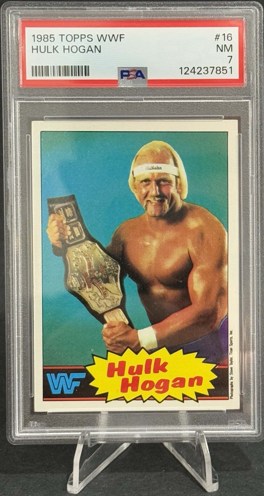 1985 Topps WWF #16 Hulk Hogan World Wrestling Federation Champion PSA 7 WWE