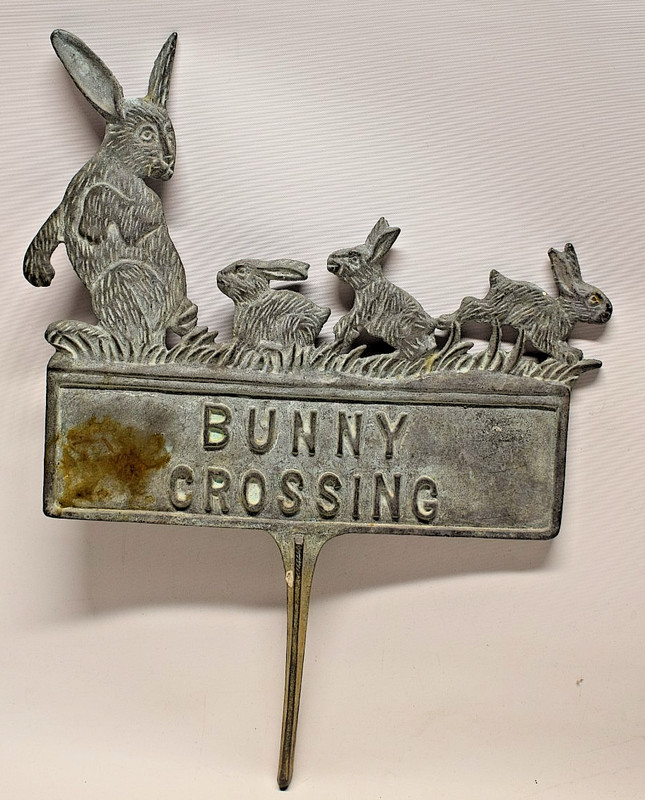 OLD BUNNY CROSSING Brass Yard Garden Stake Decor Cute Sign!