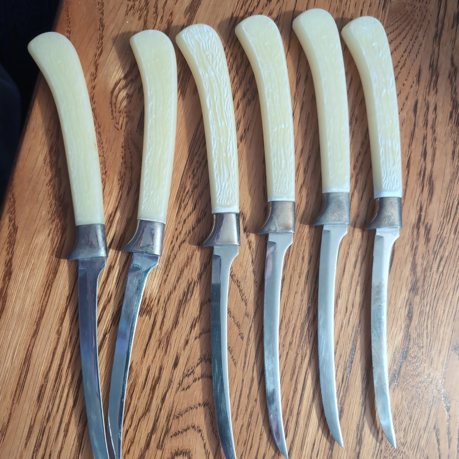 6 BRECKS 1818 Steak Knives MCM BAKELITE Handle Serrated Stainless Japan