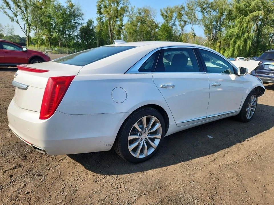Used Roof Panel Glass fits: 2017 Cadillac Xts front w/o pedestrian protection Gr Foto 3 de 4