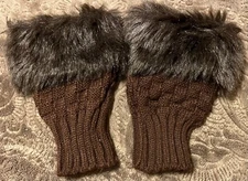 Women Fashion Fingerless Faux Fur Wrist Arm Warmer Furry Knitted Gloves Mitten