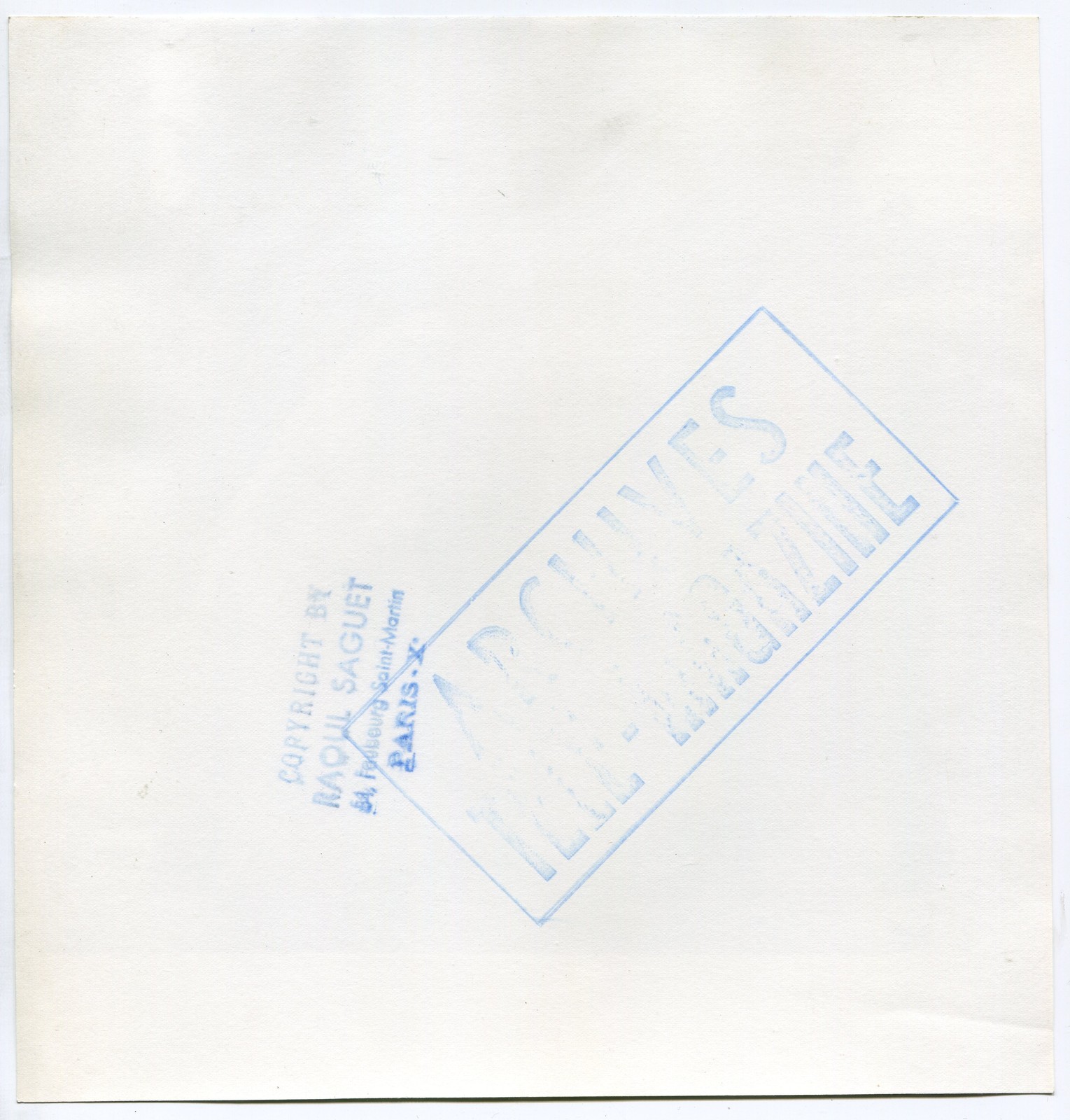 Photo Raoul Saguet - Photograph - Bedroom - Vintage 1955 Silver Print - 