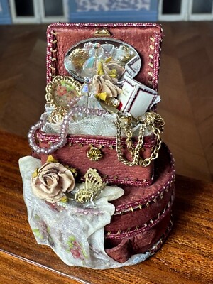 Dolls house miniature 1:12 hand crafted jewellery box - dressing table
