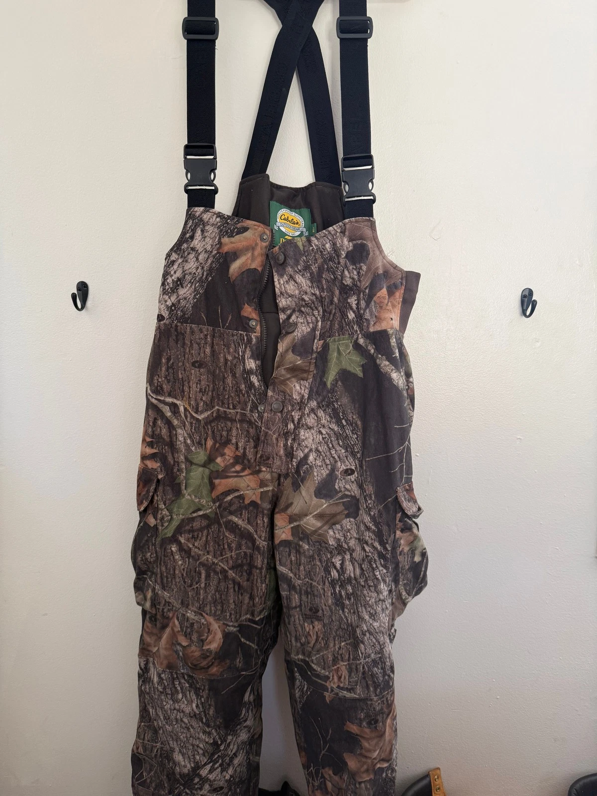 Cabelas Mens Dry-Plus Hunting Bibs Size M REG Camo Insulated Outdoor Gear