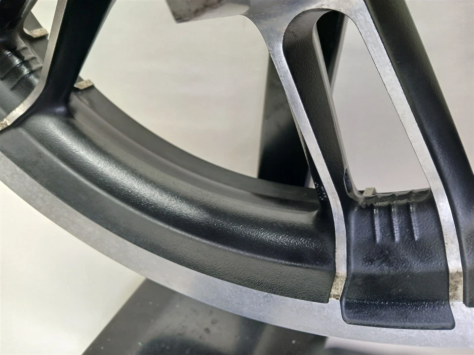 Harley-Davidson Street Glide 2015 rueda delantera Enforcer 19x3,5 43300027 Foto 3 de 4