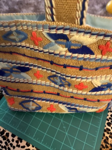 Vintage Crewel Burlap Beach Bag 1970s Blue Pink White Ombre Retro Tote 0714 - Picture 6 of 8