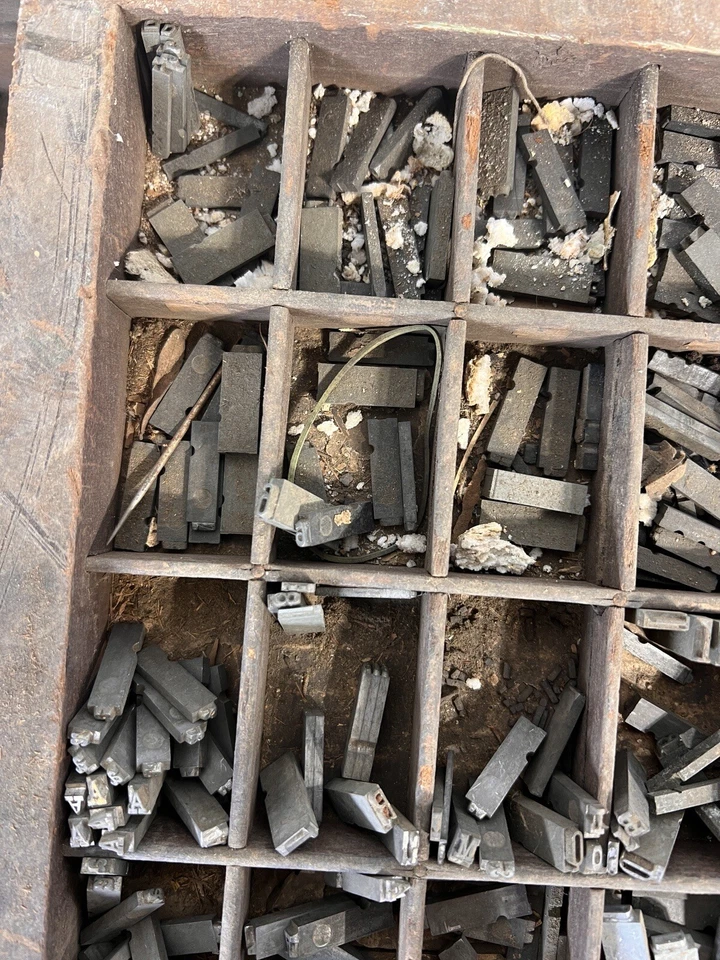 Mixed Lot Letterpress Type Metal Printing Block Antique Alphabet numbers - Image 3 of 4