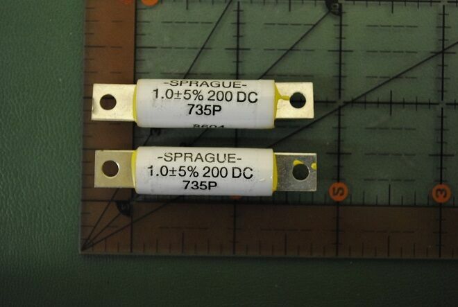 SPRAGUE AXIAL POLYPROPYLENE AUDIO Capacitor 1uf 200v 5% 735P105X5200 2 pcs