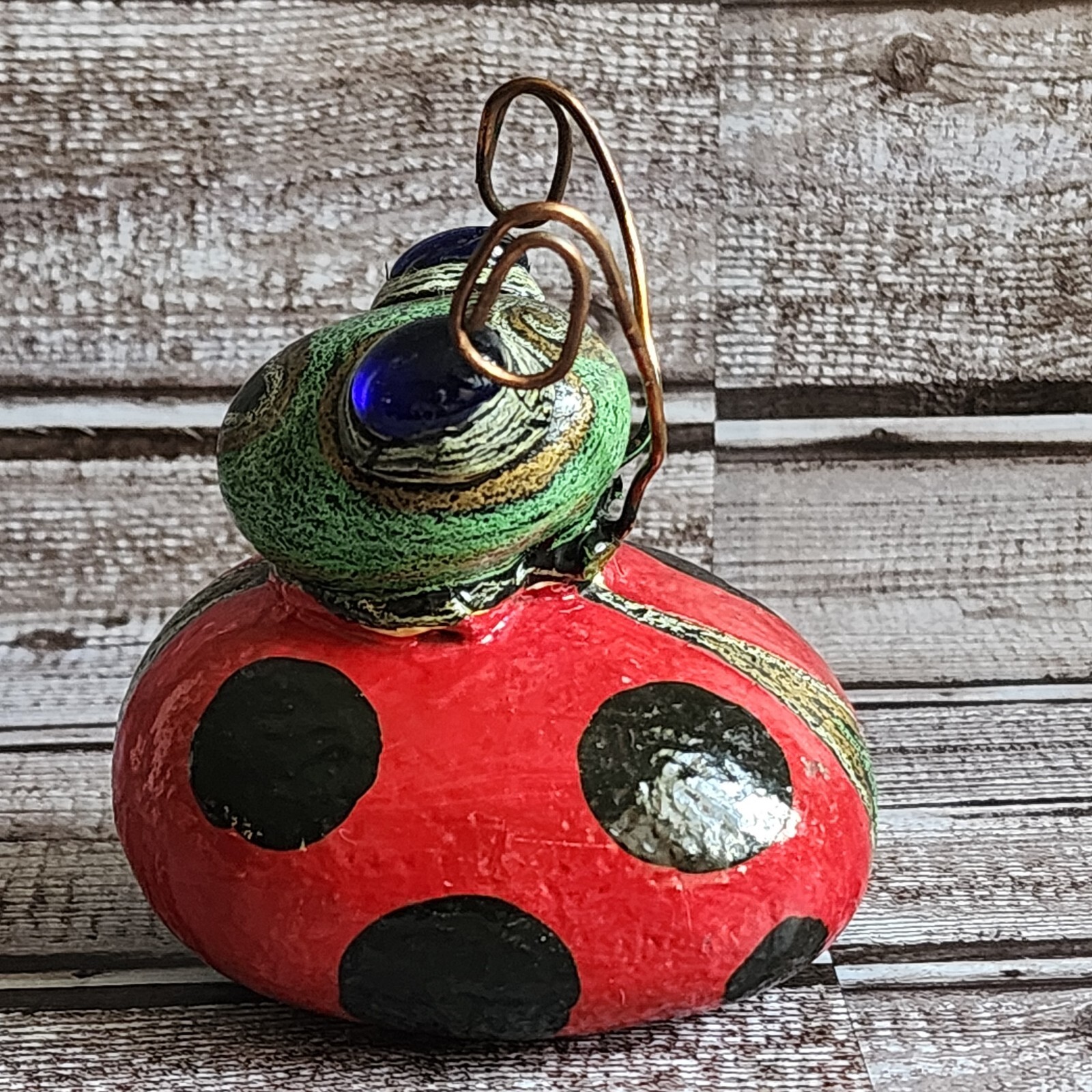 VTG 2000 Stone Rock Metal Ladybug Hand Painted Signed Unique Paperweight Decor