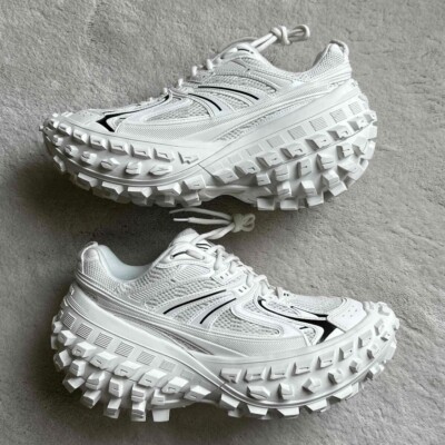 【正規品】BALENCIAGA defender bouncer 42✨ Balenciaga Bouncer Defender Sneakers In Beige Size 42 | eBay