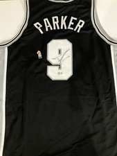 San Antonio Spurs Collecting and Fan Guide 85