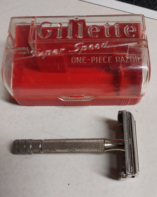 Vintage 1940s Style  Gillette Super Speed 1-Piece Razor With Case USA
