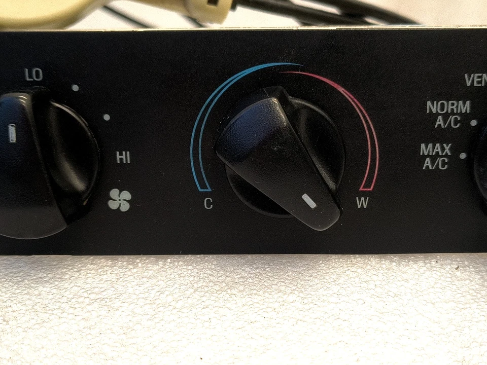 92-97 Doble Cable Calentador/AC/HVAC Control y Cable Ford F100 F150 F250 F350 Bronco Foto 3 de 4