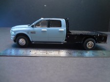 Greenlight 2018 Dodge RAM 3500 Dually Flatbed lt blue - Loose 1:64