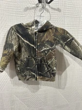 Bass Pro Shop Camo Zipper Sweatshirt  9 Months