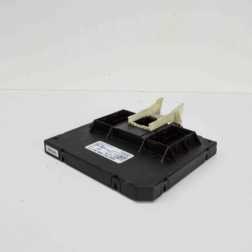 Centralina comfort VW PASSAT Variant B8 3G5 5Q0937086AH 2.0 Diesel 17882310 - Immagine 3 di 4