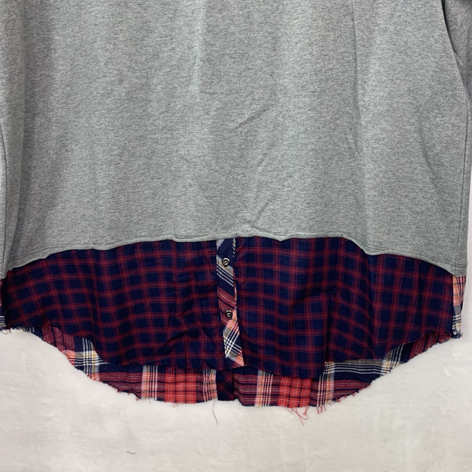 Multiples Woman's Size Large Gray Button Back Top… - image 4