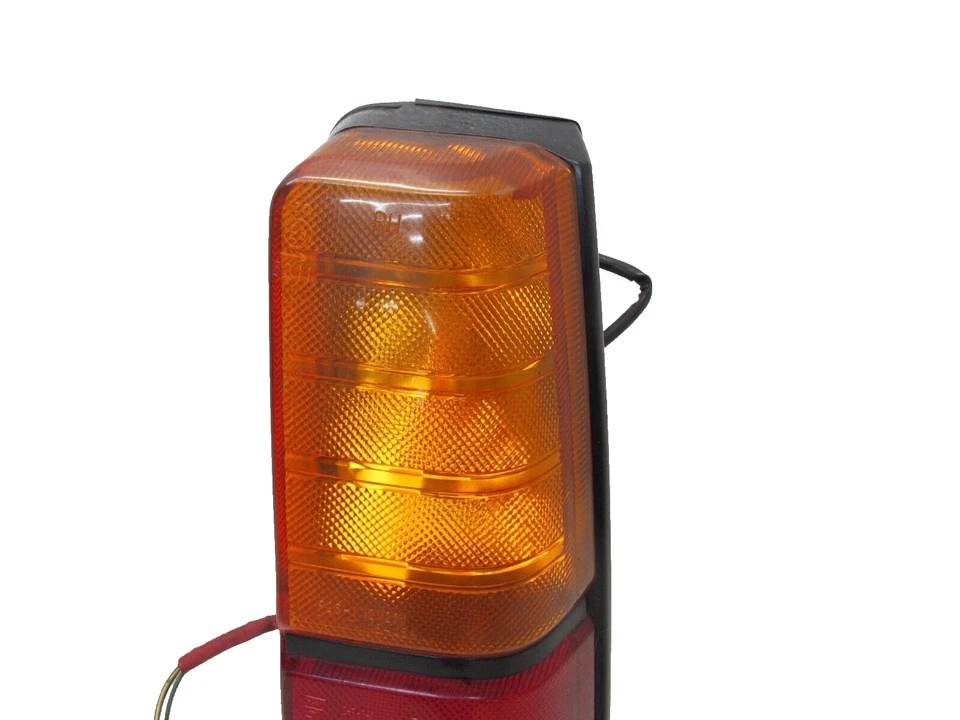 Right rear Brake Tail Blinker Light Lamp 1983-1988 Toyota Tercel Wagon SR5 #61 - Image 2 of 4