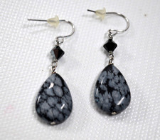 Silver Tone Hook Dangle Pierced Earrings Black & Silver 1.75"