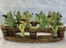 ORCHESTRE DE GRENOUILLES EN BARBOTINE DE JEROME MASSIER  VALLAURIS