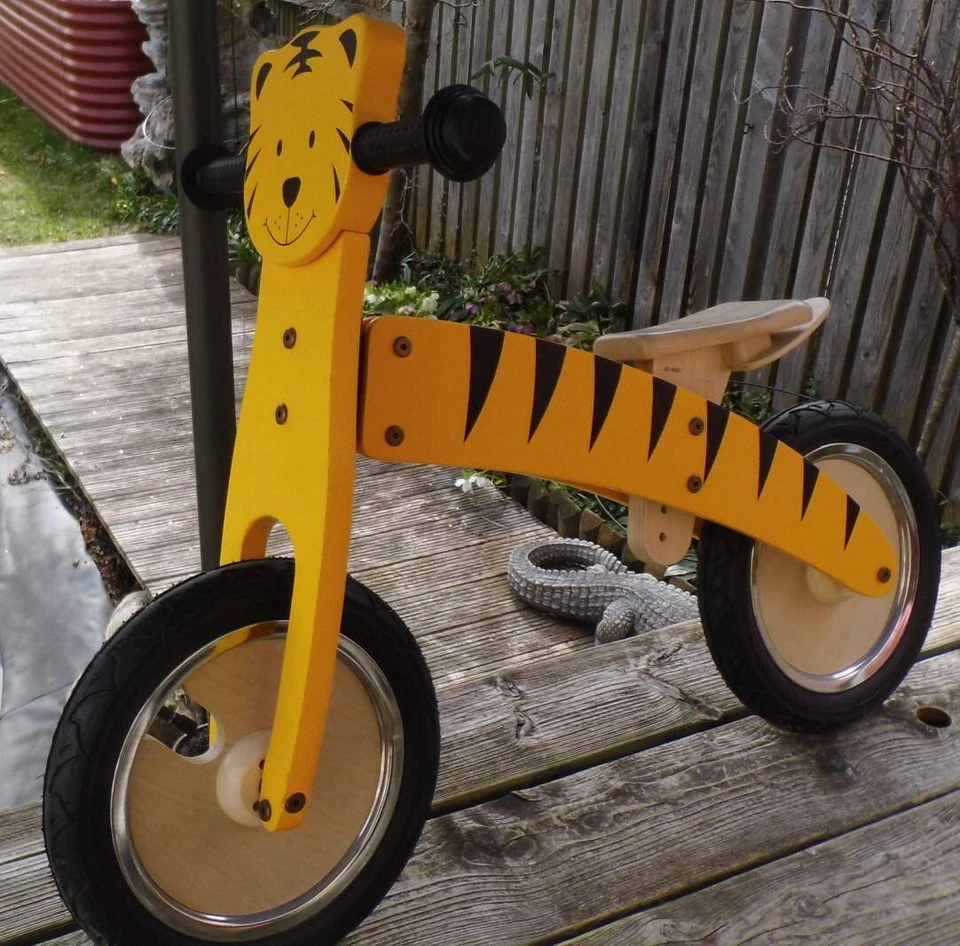 Laufrad im Tiger-Design - aus Holz - mit 12" Luftbereifung - neuwertig