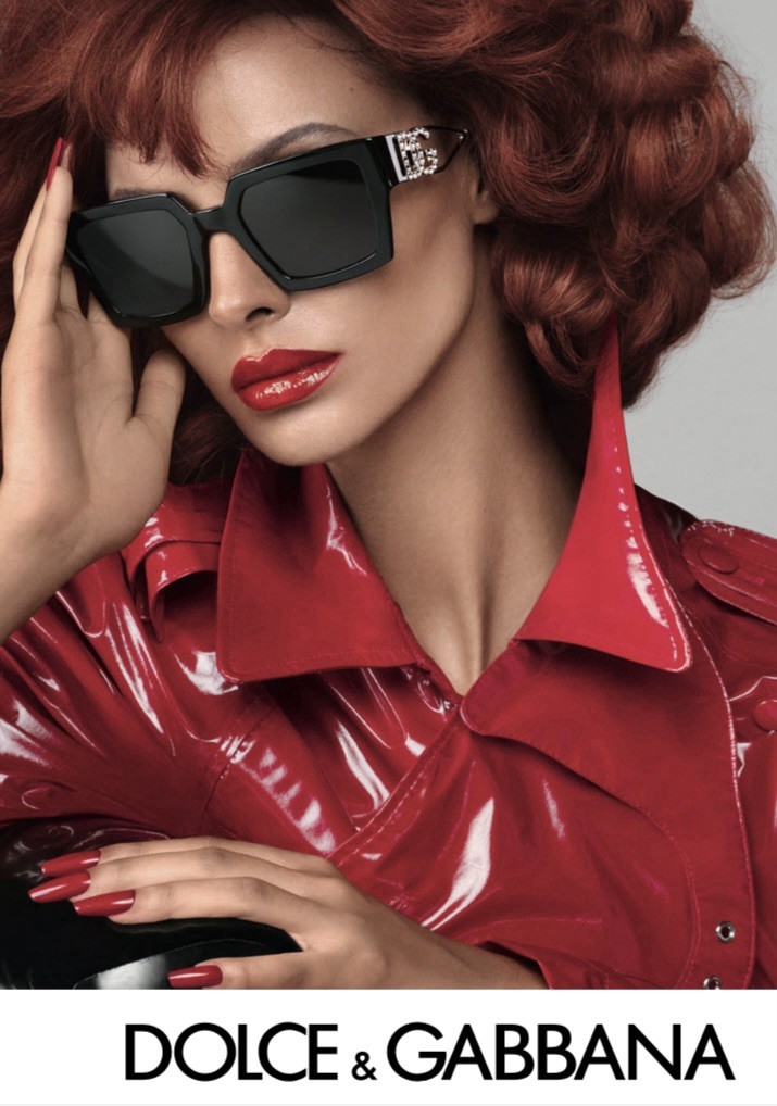 vogue Turkey October 2023 Taylor Hill Ayça Ayşin Turan, Carolina