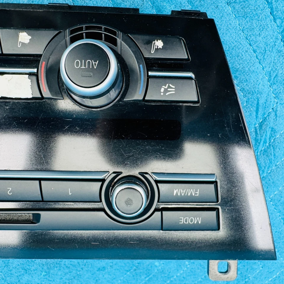 Panel de control de clima y audio BMW 650i 2012-2017 OEM 926376401 Foto 4 de 4