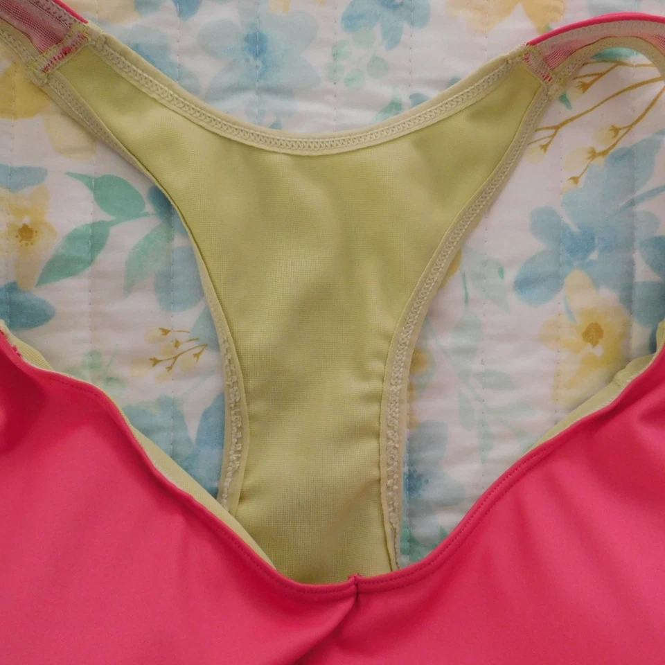 Moving Comfort 300291 Vixen Sports Bra High Impact Large 36CD - 38C Pink - Image 2 of 4