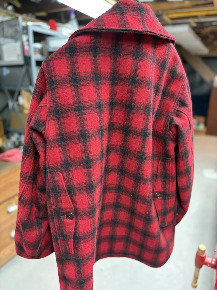 Vintage Men's Woolrich Woolen Mills Plaid Hunting Coat, Size 40, Excellent Cond - Image 2 of 4